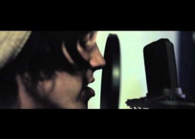 Completa los huecos de la canción Iris (Cover) de Sleeping With Sirens | Recurso educativo 123373